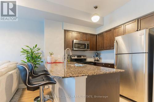 321 - 4700 Highway 7 Road, Vaughan, ON - Indoor Photo Showing Kitchen With Stainless Steel Kitchen With Upgraded Kitchen