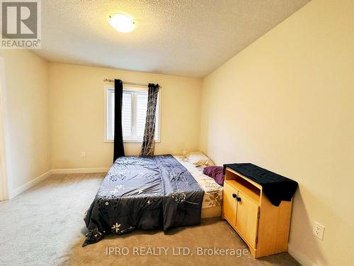 312 Forks Road, Welland, ON - Indoor Photo Showing Bedroom