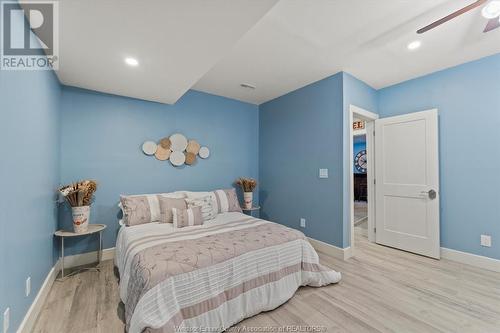 507 Gold Coast, Amherstburg, ON - Indoor Photo Showing Bedroom