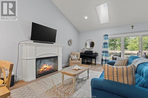 507 Gold Coast, Amherstburg, ON - Indoor Photo Showing Living Room With Fireplace