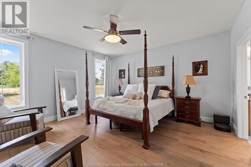 507 Gold Coast, Amherstburg, ON - Indoor Photo Showing Bedroom