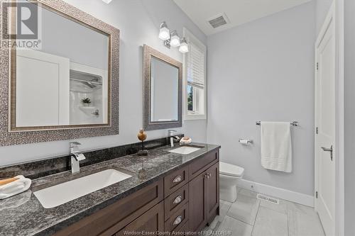 507 Gold Coast, Amherstburg, ON - Indoor Photo Showing Bathroom