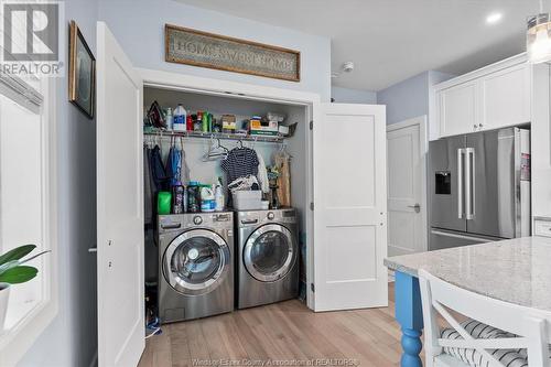 507 Gold Coast, Amherstburg, ON - Indoor Photo Showing Laundry Room