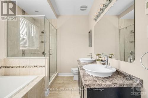 821 Platinum Street, Clarence-Rockland, ON - Indoor Photo Showing Bathroom