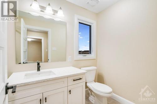 136 Giroux Street, Limoges, ON - Indoor Photo Showing Bathroom