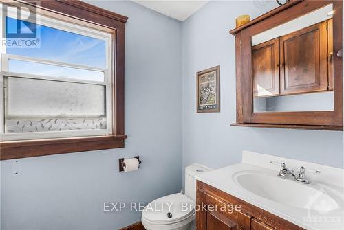 20122 Beaupre Road, South Glengarry, ON - Indoor Photo Showing Bathroom