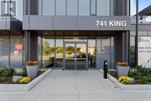 409 - 741 King Street W, Kitchener, ON - Outdoor