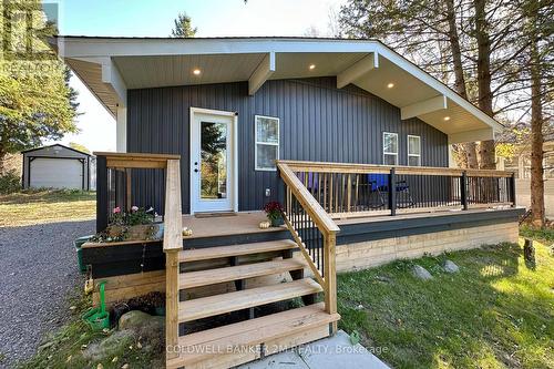 122 Mcgill Drive, Kawartha Lakes (Janetville), ON - Outdoor With Deck Patio Veranda