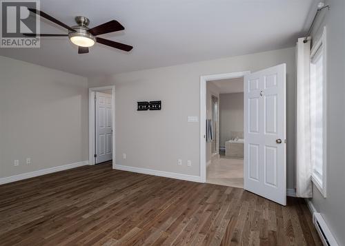 220 Bonds Path, Placentia, NL - Indoor Photo Showing Other Room