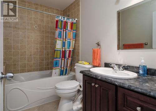 220 Bonds Path, Placentia, NL - Indoor Photo Showing Bathroom