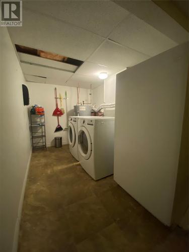 58 Elizabeth Drive, Paradise, NL - Indoor Photo Showing Laundry Room