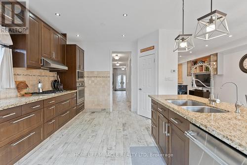 56 Tiana Court, Vaughan, ON - Indoor Photo Showing Kitchen With Double Sink With Upgraded Kitchen