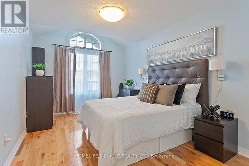 56 Tiana Court, Vaughan, ON - Indoor Photo Showing Bedroom