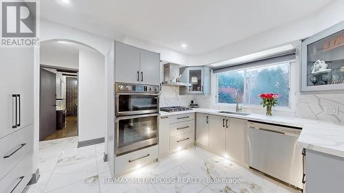 7845 Ninth Line, Markham, ON - Indoor Photo Showing Kitchen