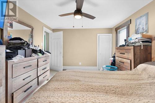 4113 Martin Road, Lincoln, ON - Indoor Photo Showing Bedroom