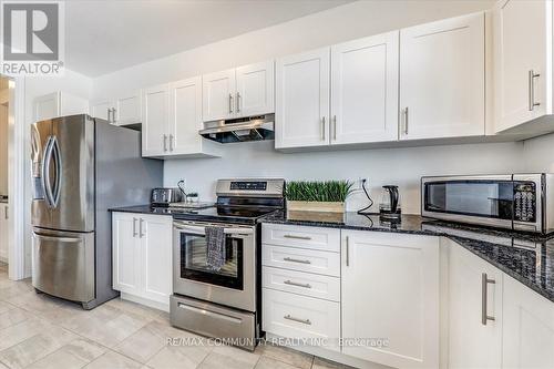 31 Summer Breeze Drive, Quinte West, ON - Indoor Photo Showing Kitchen