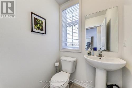 31 Summer Breeze Drive, Quinte West, ON - Indoor Photo Showing Bathroom