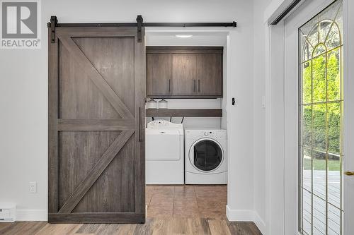 3154 Smith Creek Road, West Kelowna, BC - Indoor Photo Showing Laundry Room