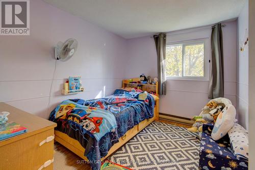 1097 Pinewood Crescent, Kingston (City Northwest), ON - Indoor Photo Showing Bedroom