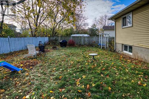 1097 Pinewood Crescent, Kingston (City Northwest), ON - Outdoor