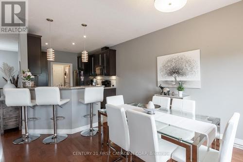 22 - 1630 Bayswater Crescent, London, ON - Indoor Photo Showing Dining Room