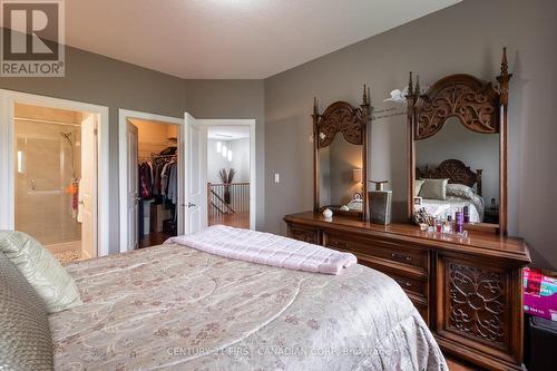 22 - 1630 Bayswater Crescent, London, ON - Indoor Photo Showing Bedroom