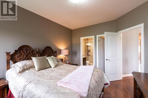 22 - 1630 Bayswater Crescent, London, ON - Indoor Photo Showing Bedroom