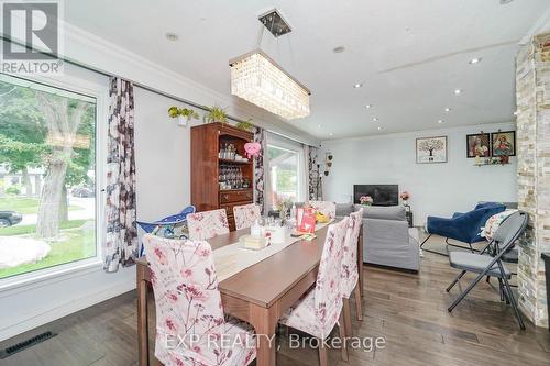 60 Manorglen Crescent, Toronto, ON - Indoor Photo Showing Dining Room