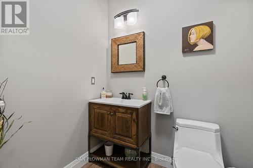 1682 Heathside Crescent, Pickering, ON - Indoor Photo Showing Bathroom