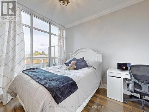 326 - 2396 Major Mackenzie Drive, Vaughan, ON - Indoor Photo Showing Bedroom