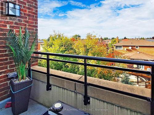 326 - 2396 Major Mackenzie Drive, Vaughan, ON - Outdoor With Balcony