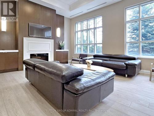 326 - 2396 Major Mackenzie Drive, Vaughan, ON - Indoor Photo Showing Living Room With Fireplace