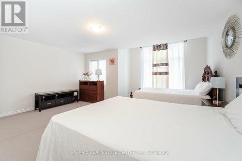 1304 Harrington Street, Innisfil, ON - Indoor Photo Showing Bedroom