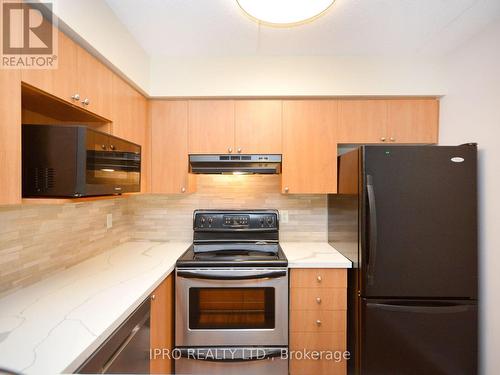 308 - 1491 Maple Avenue, Milton, ON - Indoor Photo Showing Kitchen