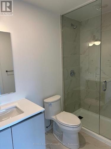 103 - 395 Dundas Street W, Oakville, ON - Indoor Photo Showing Bathroom