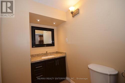 Main - 1932 Silverberry Crescent, Mississauga, ON - Indoor Photo Showing Bathroom