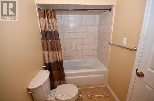 Main - 1932 Silverberry Crescent, Mississauga, ON - Indoor Photo Showing Bathroom