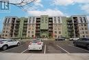 101 - 5 Chef Lane, Barrie, ON  - Outdoor With Balcony With Facade 