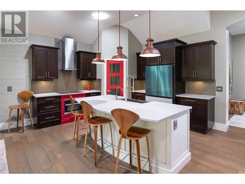 4169 Gallaghers Fairway S, Kelowna, BC - Indoor Photo Showing Kitchen With Upgraded Kitchen