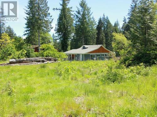 9994 Kelly Creek Road, Powell River, BC - Outdoor With Deck Patio Veranda