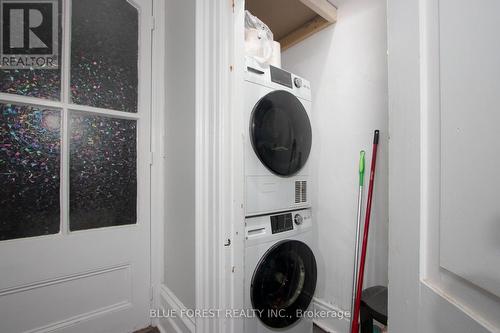 184 St. George Street, West Perth (65 - Town Of Mitchell), ON - Indoor Photo Showing Laundry Room