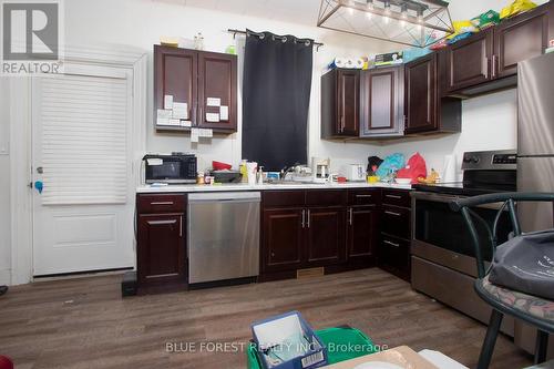 184 St. George Street, West Perth (65 - Town Of Mitchell), ON - Indoor Photo Showing Kitchen