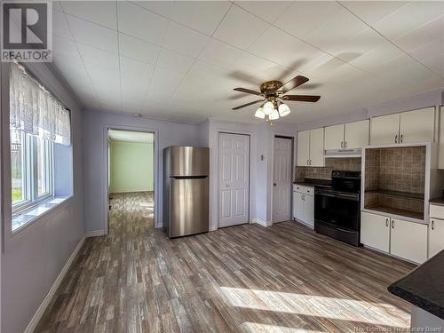 20 Chaleur Street, Campbellton, NB - Indoor Photo Showing Kitchen