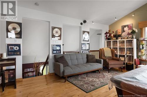 478 Memramcook East Road, Memramcook, NB - Indoor Photo Showing Living Room