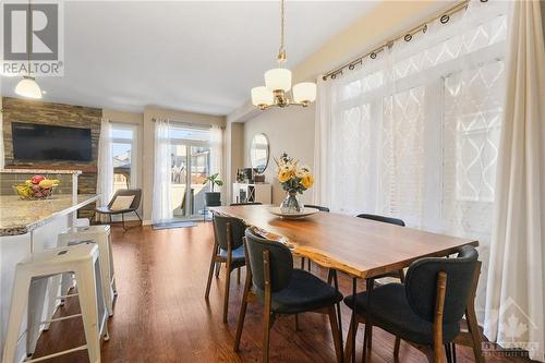 523 Knotridge Street, Ottawa, ON - Indoor Photo Showing Dining Room