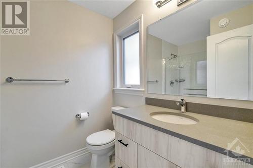 868 Snowdrop Crescent, Ottawa, ON - Indoor Photo Showing Bathroom