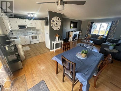 7 Kings Road, Bishop'S Falls, NL - Indoor Photo Showing Dining Room