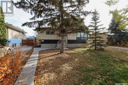 673 Royal Street, Regina, SK - Outdoor