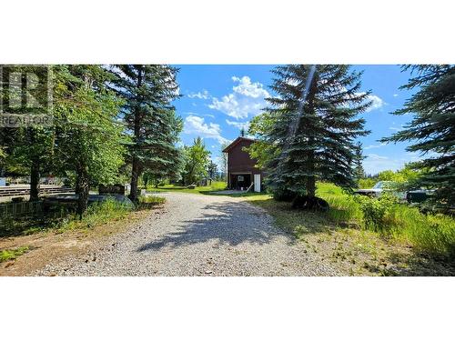 3560 Island Pond Road, Skookumchuck, BC - Outdoor