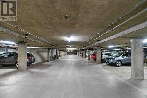 251 6Th Street Se Unit# 312 Lot# 30, Salmon Arm, BC - Indoor Photo Showing Garage